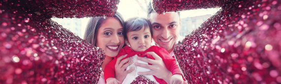 Modern Christmas Family Portraits at the Mosaic District in Merrifield Virginia | Northern Virginia Family Photographer
