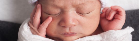 Dette Newborn Family Studio Portraits | Chantilly Virginia | Newborn Photographer